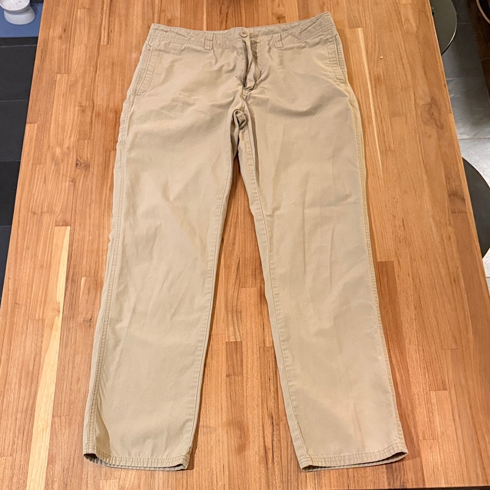 Patagonia Men's Khaki Chinos